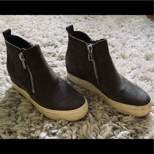 Steve Madden Booties